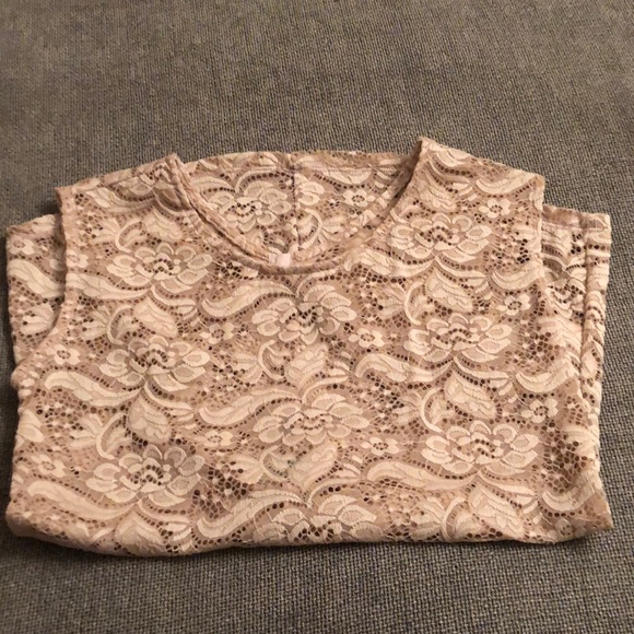 MAURICES NWOT BLUSH PINK LACE SLEEVELESS TOP - Picture 12 of 16